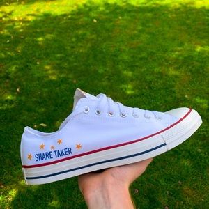 Converse Chuck Taylor Allstar low “Money Maker” Men’s size 10.5